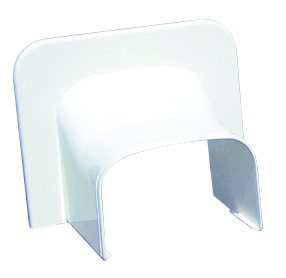 Прямой ввод в стену 74х55 бел